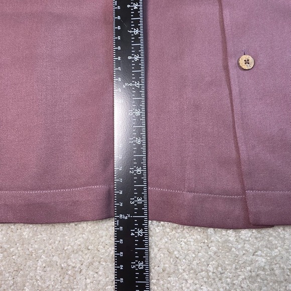 Tommy Bahama Button Up Shirt Mens XLarge Muted Burgundy Short Sleeve Relaxed Fit - Picture 8 of 9